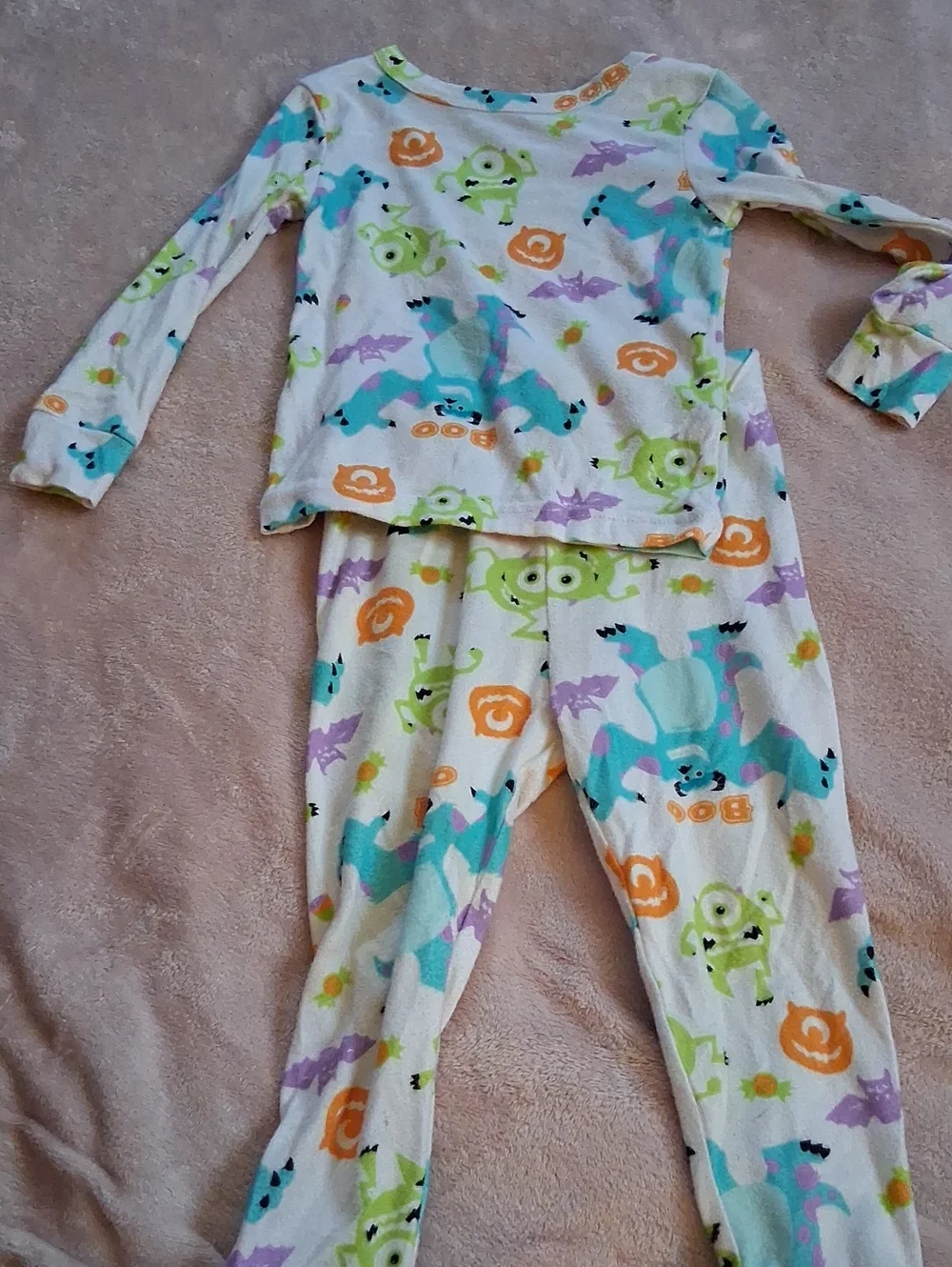 Chikdrens Size 3t Minster Pjs